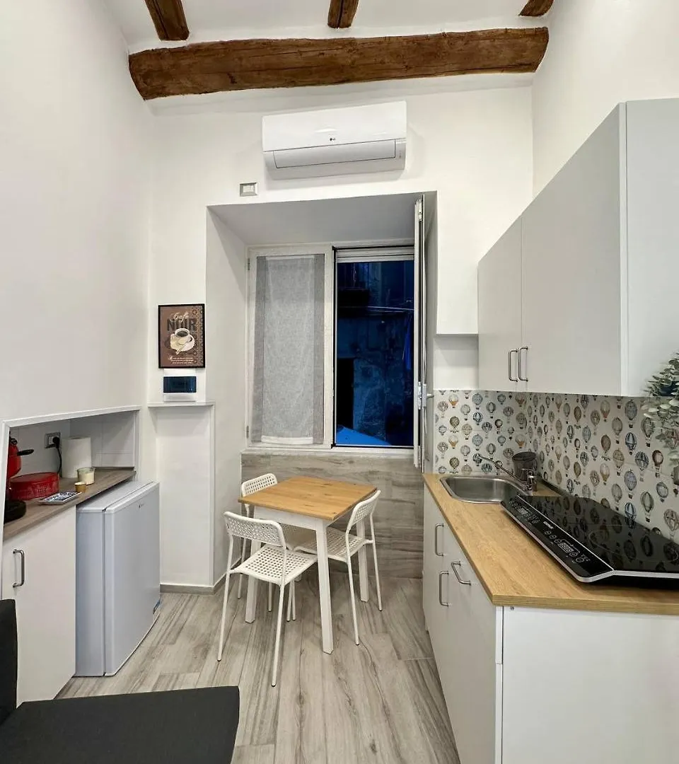 Casa We Love Napoli 0*, Naples Italy